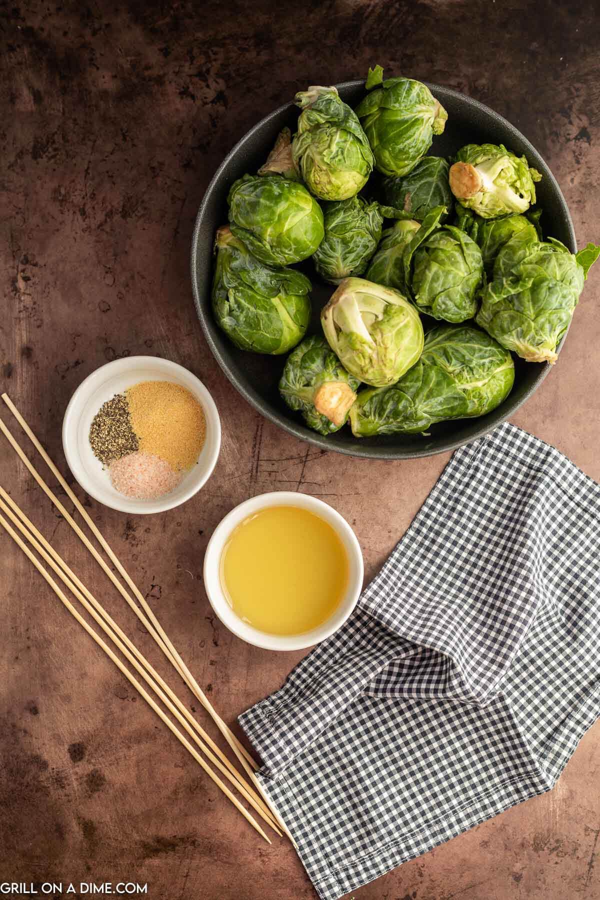 Ingredients Brussel Sprouts, oil, garlic powder, salt and pepper