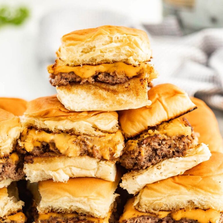 Hawaiian Roll Cheeseburger Sliders