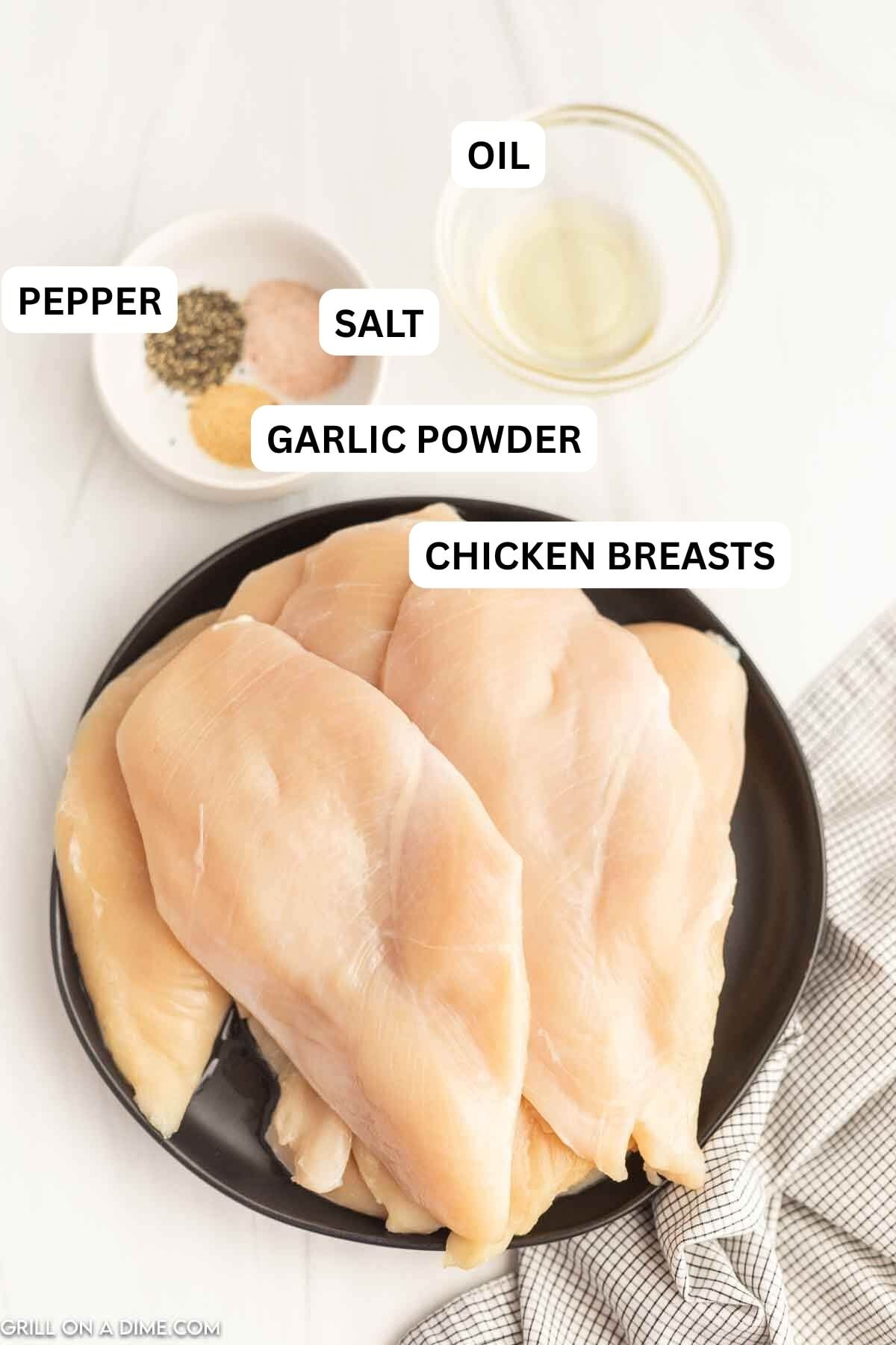 Ingredients needed to make thi recipe which includes chicken breast, avocado oil, garlic powder, salt and pepper.