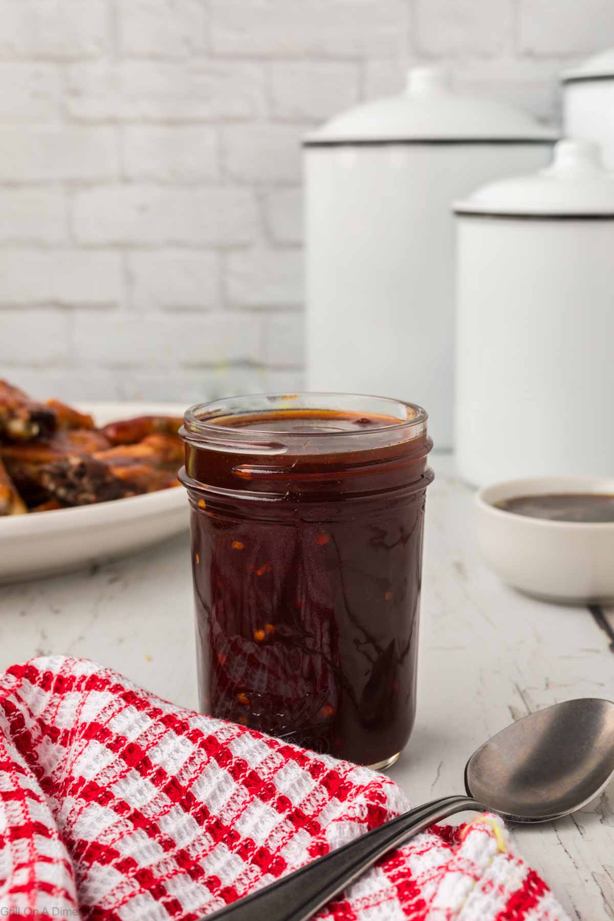 Hot Honey BBQ Sauce - grillonadime.com