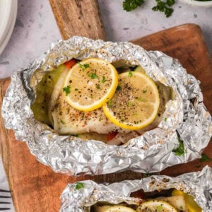 Fish and Veggies on a place of foil